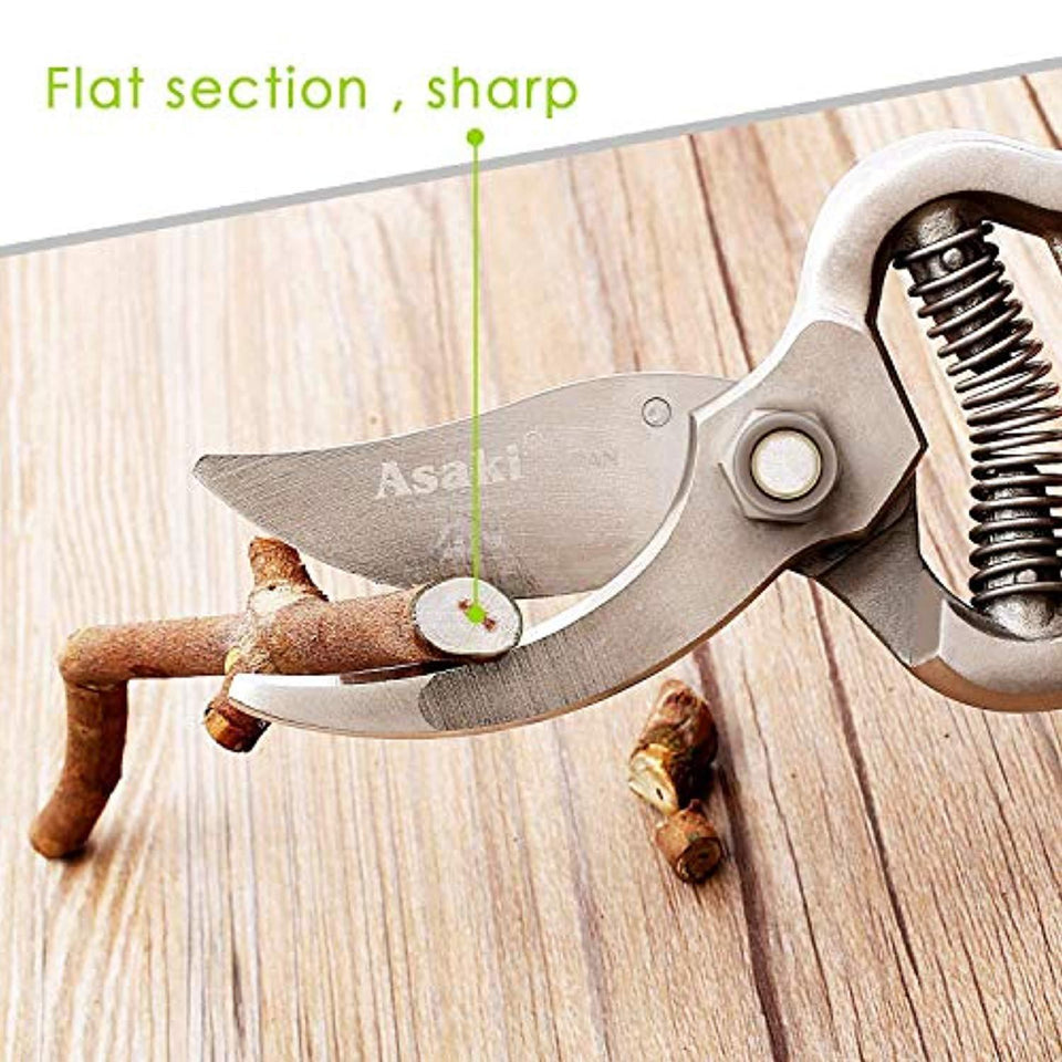 UltraMart Gardening Tools - Falcon Gloves and Pruners